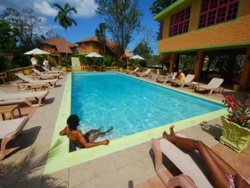 Oasis Resort Negril 2*,