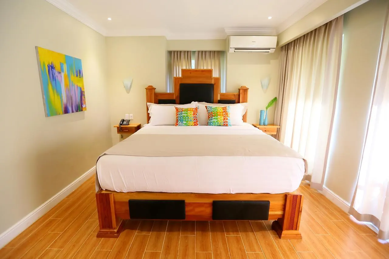 Oasis Resort Negril Hotel