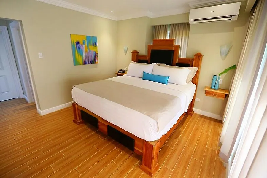 Oasis Resort Negril